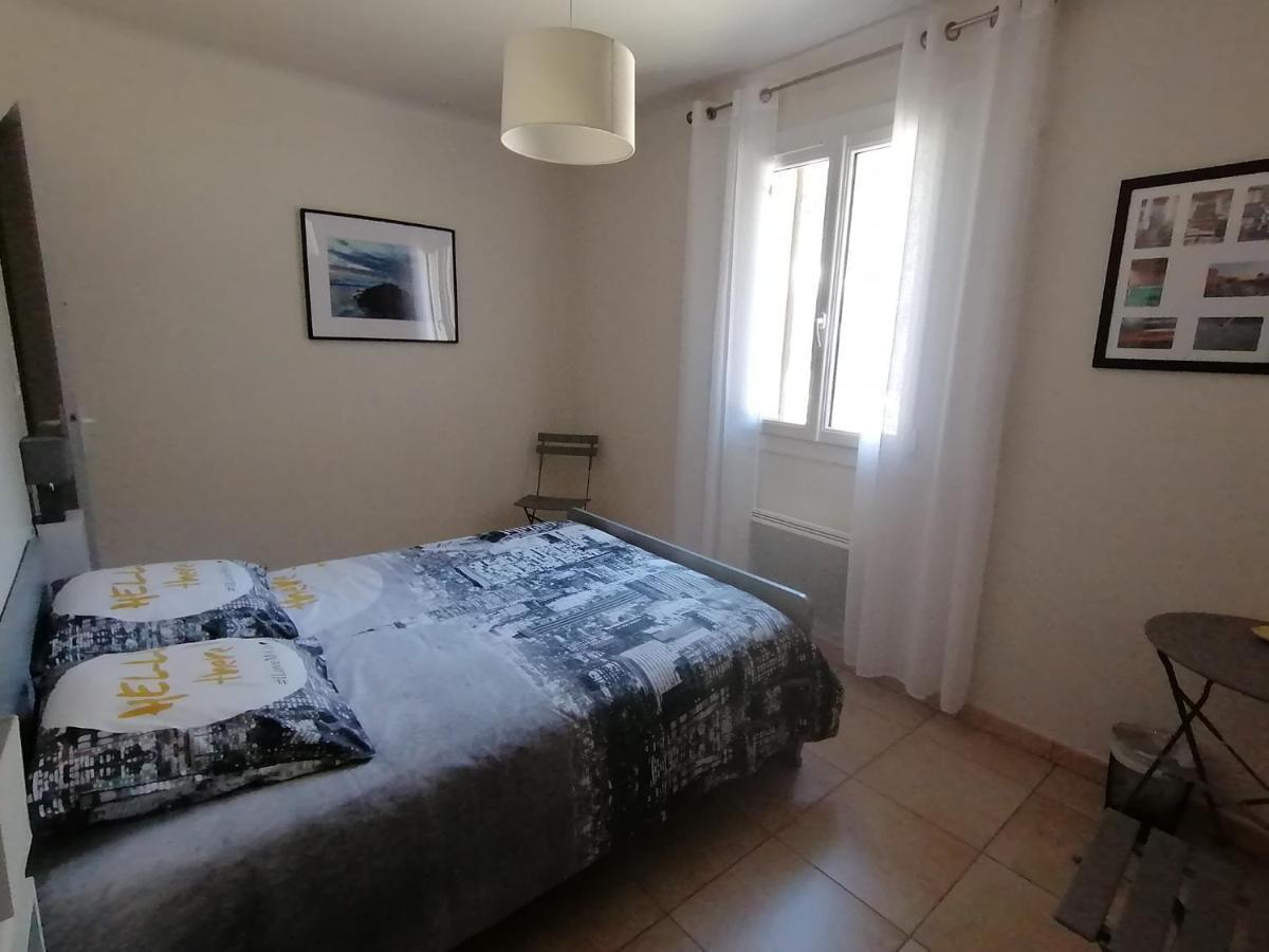 Chez Titi Apartment Mornas Ngoại thất bức ảnh