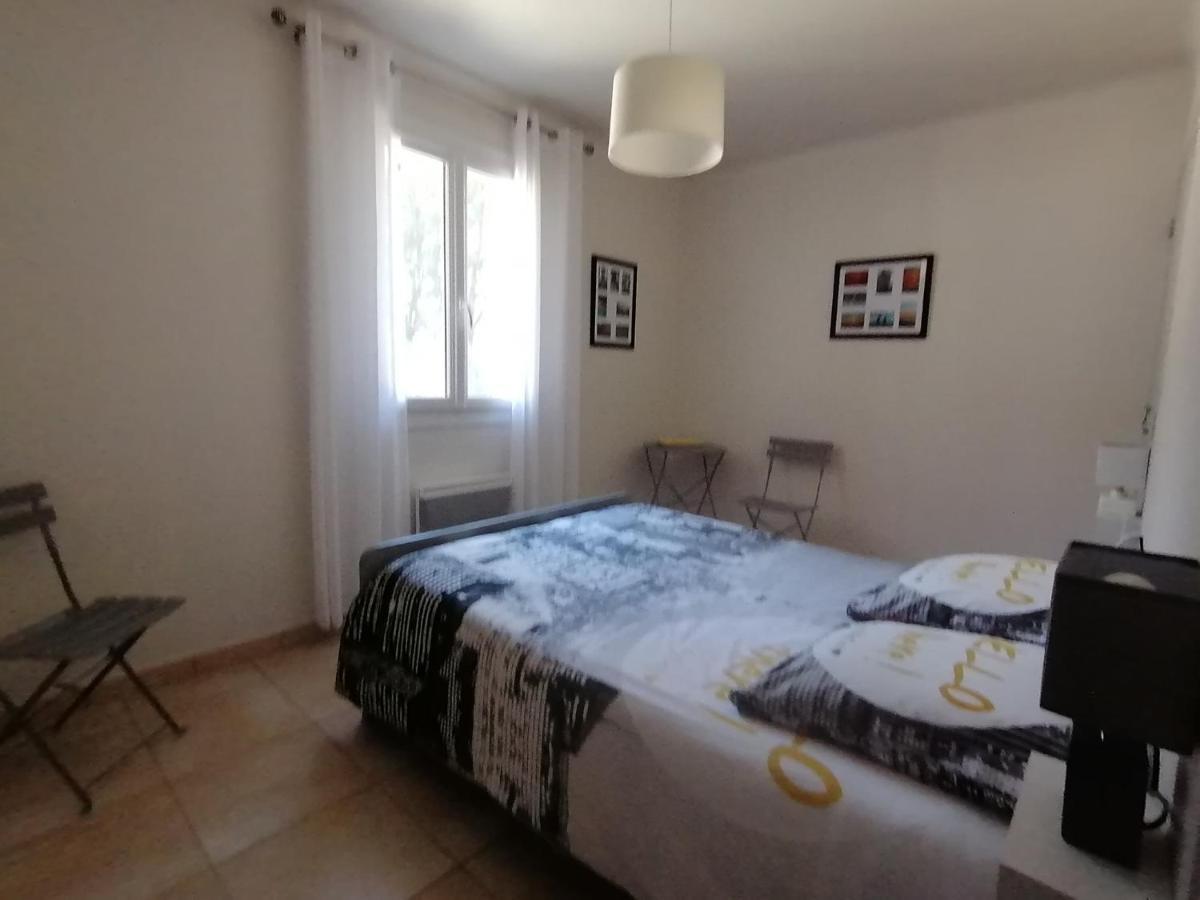 Chez Titi Apartment Mornas Ngoại thất bức ảnh