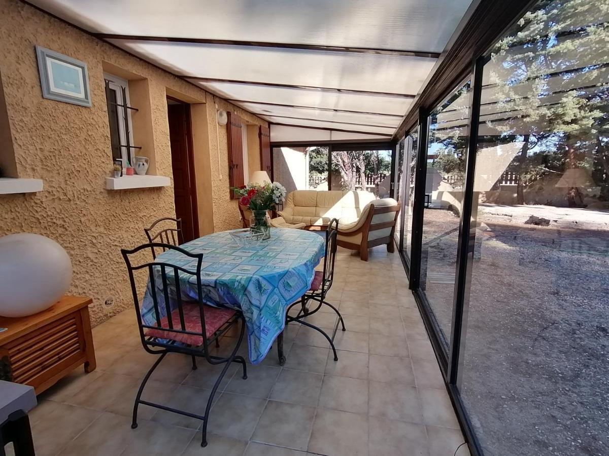 Chez Titi Apartment Mornas Ngoại thất bức ảnh